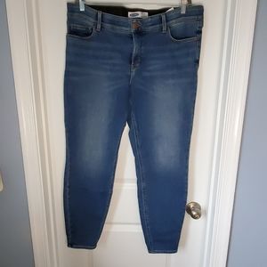 Old Navy Rockstar Jeans